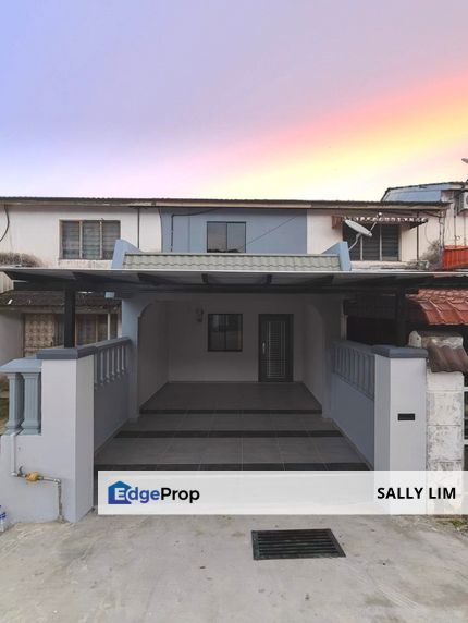 Desa Cemerlang Jalan Melunak Double Storey Low Cost House , Johor, Ulu Tiram