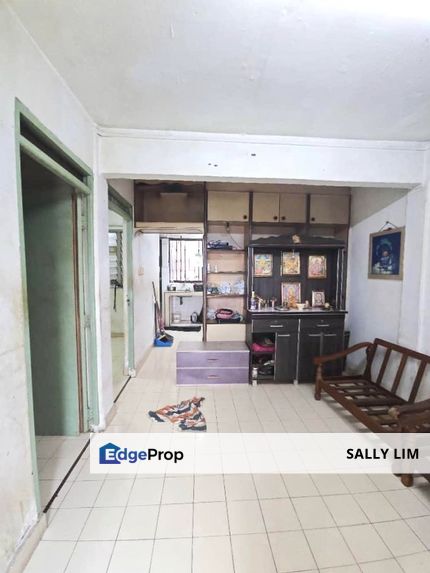 Tun Aminah Skudai Low Cost Flat Ground Floor Can Full Loan, Johor, Johor Bahru