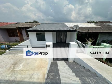 Jalan Malinja 1 @ Lima Kedai Gelang Patah Single Storey Low Cost House, Johor, Johor Bahru