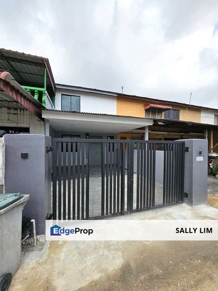 Taman Pasir Putih Double Storey Medium Cost House Full Loan Unit, Johor, Pasir Gudang