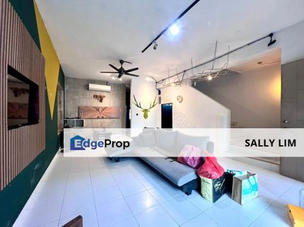 Taman Nusa Bayu Double Storey End Lot Nearby 2nd Link / Can Full Loan, Johor, Nusajaya