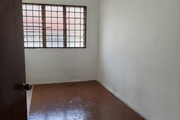 Taman Desa Cemerlang