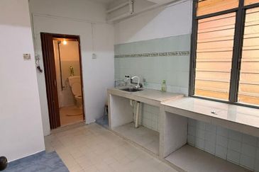 Flat Temenggong, Bandar Indahpura