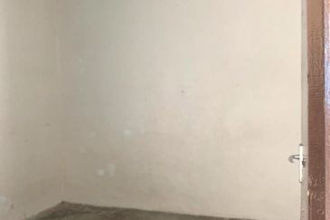 Flat Taman Ungku Tun Aminah