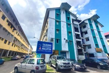 Flat Taman Plentong Utama