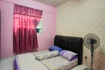 Flat Taman Plentong Utama