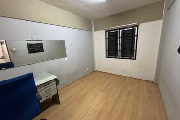 Pangsapuri Sri Ilham, Bandar Baru Seri Alam