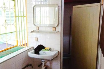 Flat Taman Ungku Tun Aminah