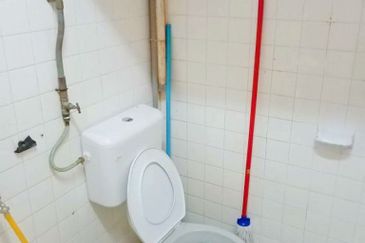 Flat Taman Ungku Tun Aminah