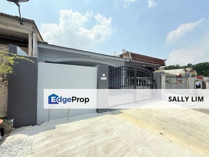 Tun Aminah Jalan Pahlawan 15 Single Storey Terrace House, Johor, Skudai