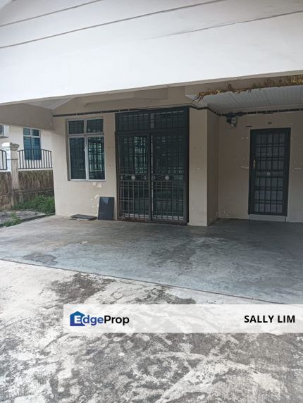Taman Nusa Bestari Double Storey End Lot with 15ft land, Johor, Johor Bahru
