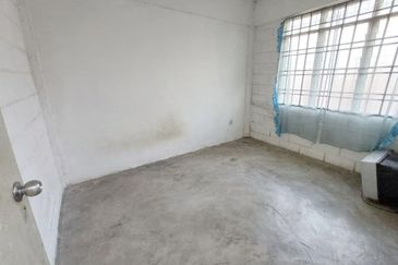 Flat Temenggong, Bandar Indahpura