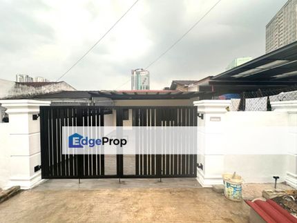 Taman Abad Century Garden Single Storey Fully Renovated Near KSL & CIQ, Johor, Johor Bahru