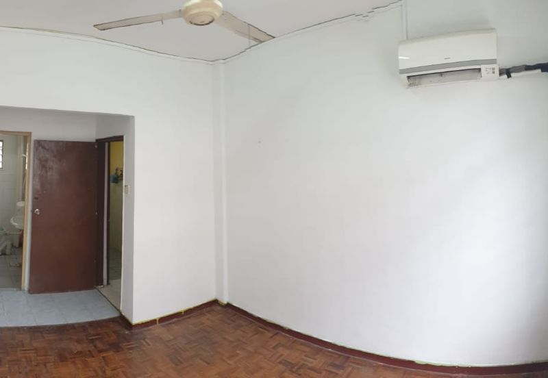 Ria 1 Apartment, Taman Megah Ria