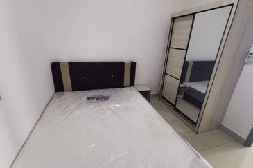 Meridin Bayvue Apartment