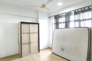 Midas Perling Apartment