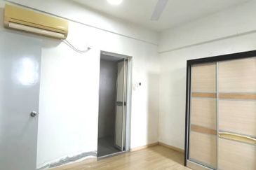 Midas Perling Apartment