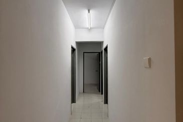 Pangsapuri Cendera Pulai Mutiara Flat For Rent (Lift / Gated & Guarded(