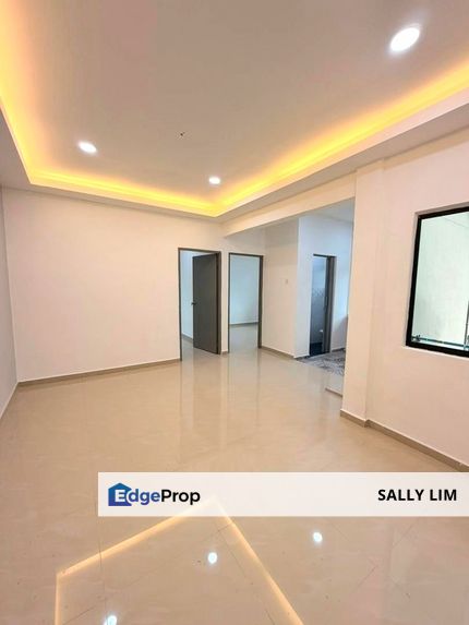 Pangsapuri Merak ⁠Kangkar Pulai Low Cost Flat Renovated Unit, Johor, Johor Bahru