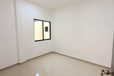 Pangsapuri Merak Kangkar Pulai