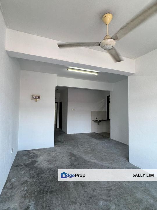 Ehsan Jaya Medium Cost Shop Apartment Level 3 For Rent, Johor, Johor Bahru