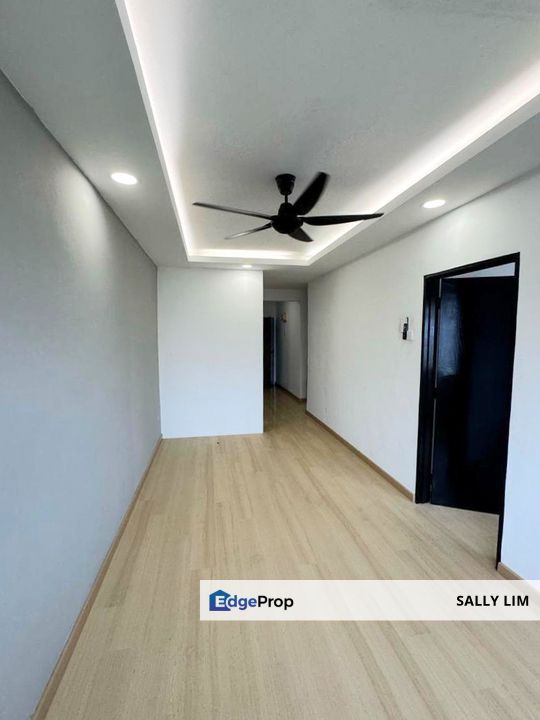 Rumah Pangsa Sri Orkid Ehsan Jaya Low Cost Flat Fully Renovated, Johor, Johor Bahru