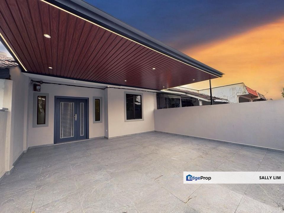 Taman Johor Jaya Jalan Teratai 32 @ Single Storey Fully Renovated for ...