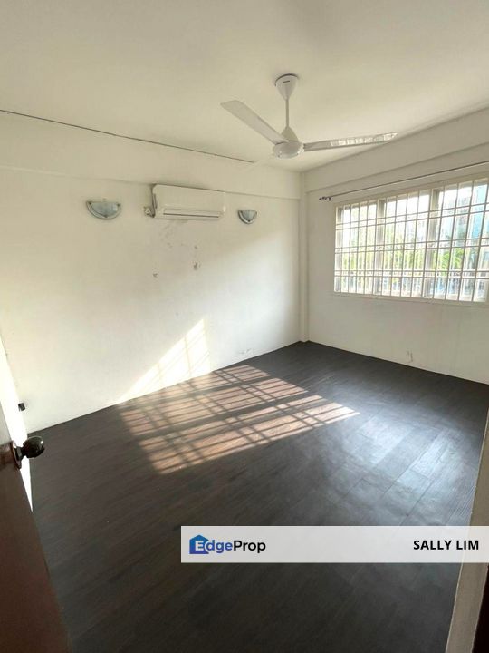 Pangsapuri Sri Intan Seri Alam Medium Cost Flat Low Floor Unit For Rent, Johor, Pasir Gudang
