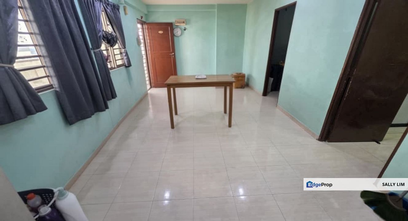 The Embassy Suites (Bangunan Duta Impian) JB Town / For Rent, Johor, Johor Bahru