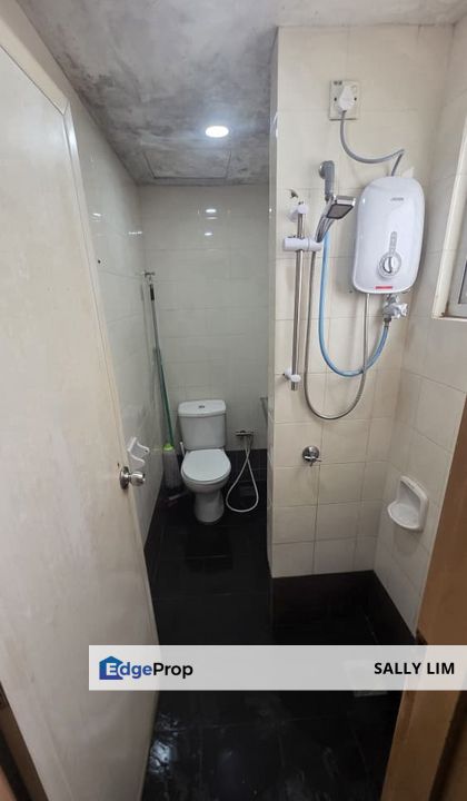 The Embassy Suites (Bangunan Duta Impian) JB Town / For Rent, Johor, Johor Bahru