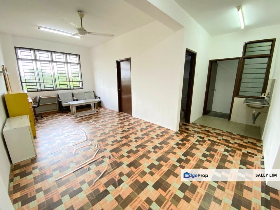 Ehsan Jaya Medium Cost Shop Apartment 2nd Floor For Rent / Block M, Johor, Johor Bahru