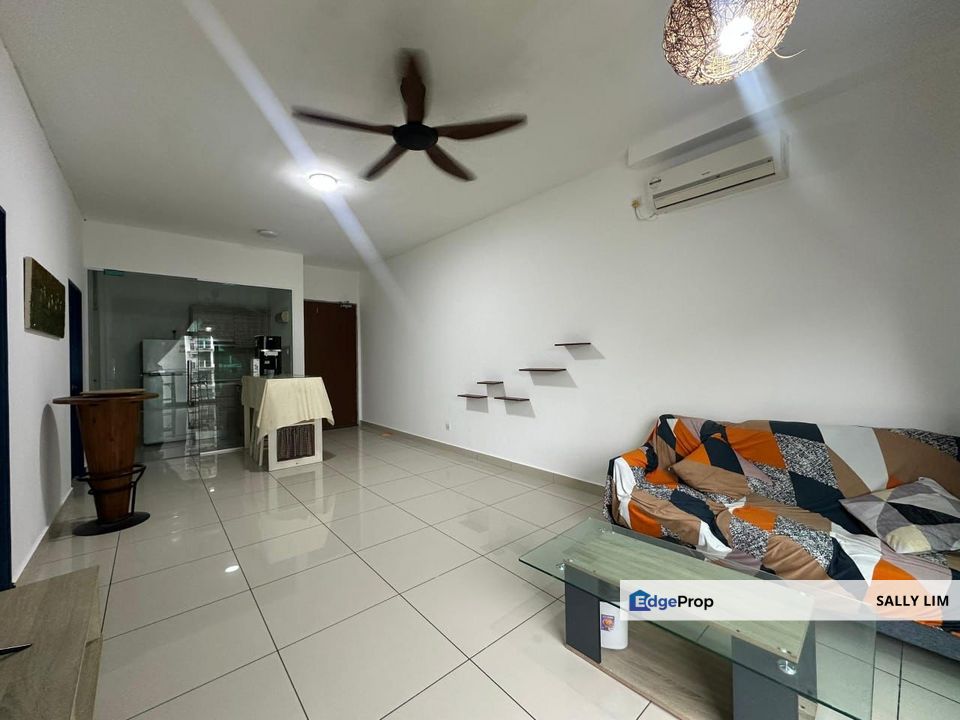 Parc Regency @ Plentong 2 Rooms Unit with Fully Furnished For Rent, Johor, Johor Bahru