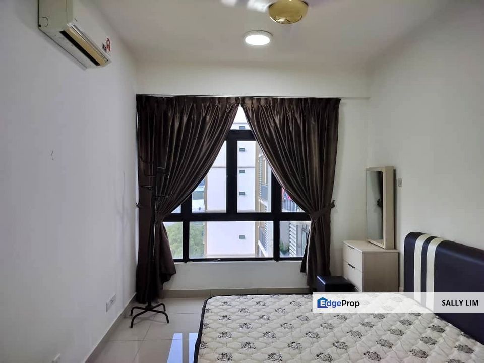 Citywoods Apartment JB Town 2+1 Rooms with Fully Furnished Nearby CIQ, Johor, Johor Bahru