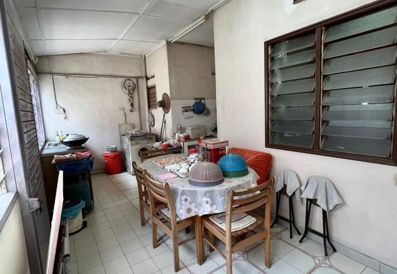 Taman Intan Jalan Baiduri Ulu Tiram Single Storey Low Cost House