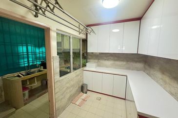 Sri Kenari Apartment