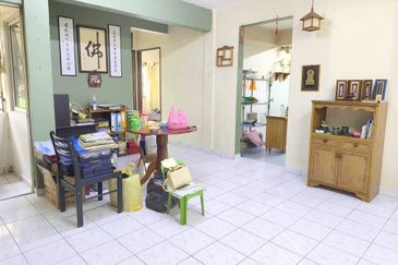 Pangsapuri Sri Intan, Bandar Baru Seri Alam