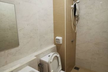 D'Summit Residences @ Kempas Utama