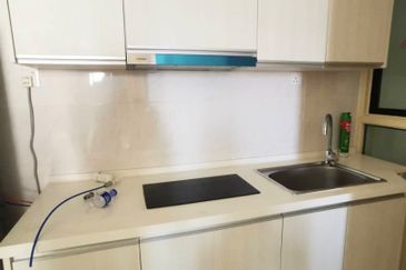 D'Summit Residences @ Kempas Utama