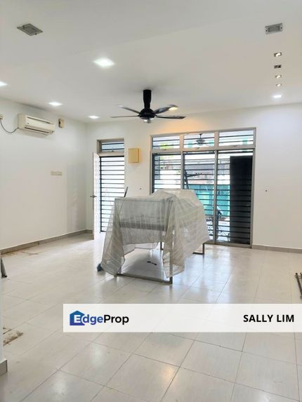 LA Garden @ JP Perdana Double Storey Renovated 24hrs G&G, Johor, Johor Bahru