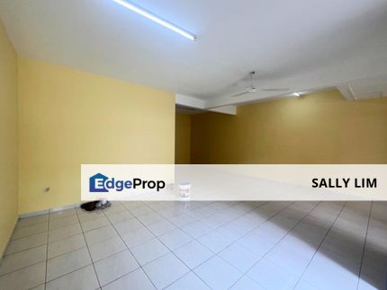 Desa Cemerlang Jalan Saga Double Storey For Rent, Johor, Ulu Tiram