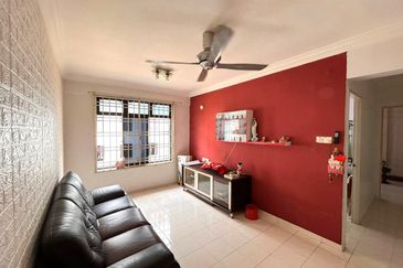 Sri Lanang Flat (Rumah Pangsa Sri Lanang)