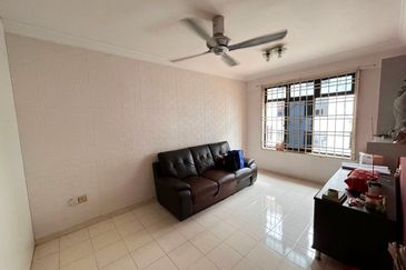 Sri Lanang Flat (Rumah Pangsa Sri Lanang)