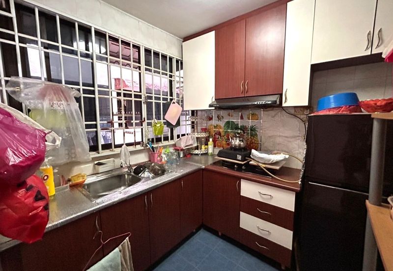 Sri Lanang Flat (Rumah Pangsa Sri Lanang)