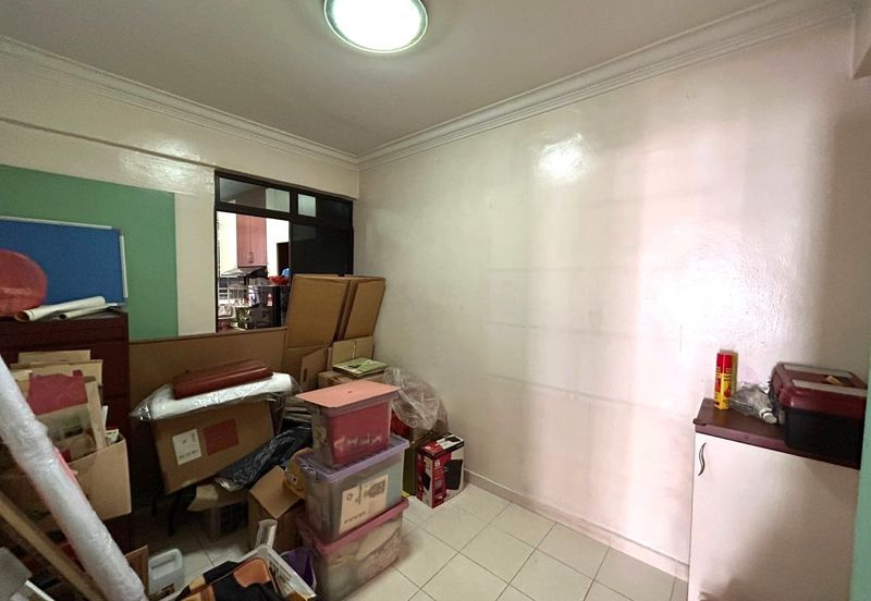 Sri Lanang Flat (Rumah Pangsa Sri Lanang)