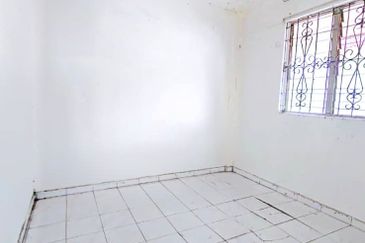 Flat Taman Ungku Tun Aminah