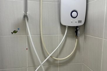 Meridin Bayvue Apartment