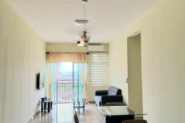 Meridin Bayvue Apartment