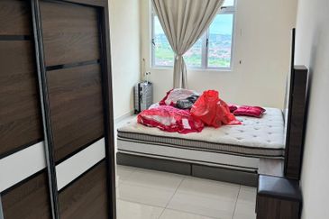 Meridin Bayvue Apartment