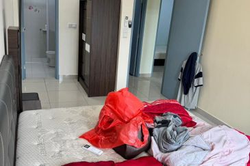 Meridin Bayvue Apartment