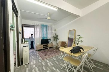 Flat Taman Ungku Tun Aminah